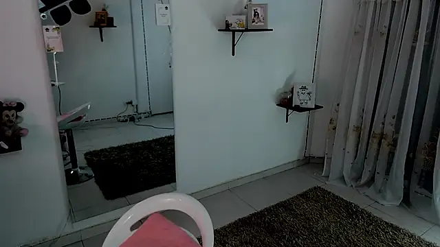 lollita 23  online show from 12.01.25