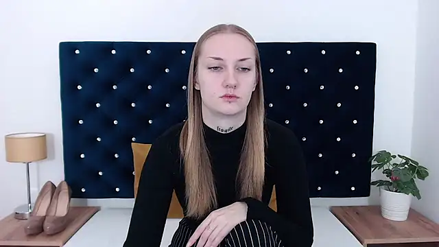AlexaTease online show from 12.16.24
