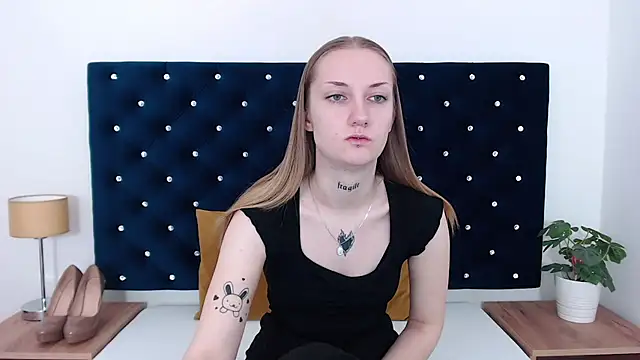 AlexaTease online show from 12.20.24
