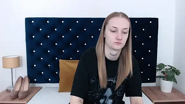 AlexaTease online show from 12.27.24