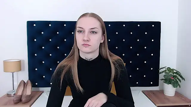 AlexaTease online show from 01.24.25