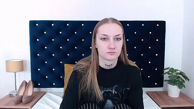 AlexaTease online show from 02.03.25