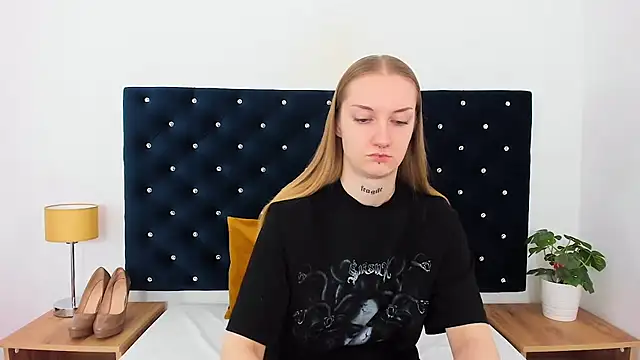 AlexaTease online show from 03.05.25