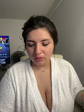 horny roomiess online show from 01.12.25