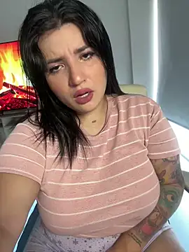 horny roomiess online show from 01.21.25