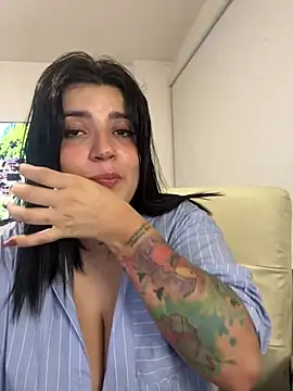 horny roomiess online show from 01.23.25