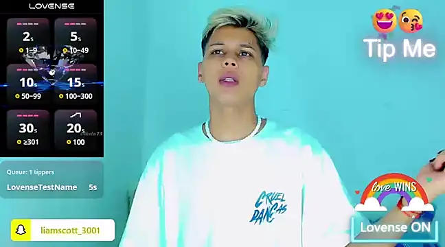 Liamscott  online show from 12.07.24