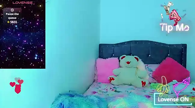 Liamscott  online show from 01.26.25