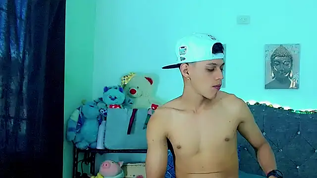 Liamscott  online show from 02.23.26