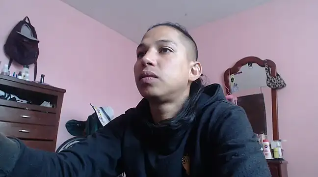 CoreAlejito online show from 12.17.24