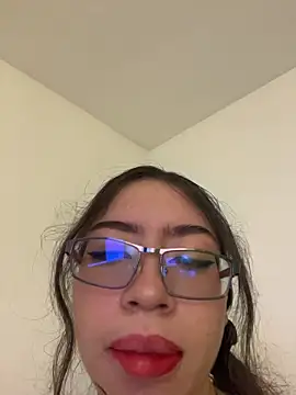 Snapshot of CoreAlejito chatting on 04.26.26 CoreAlejito online show from 04.26.26