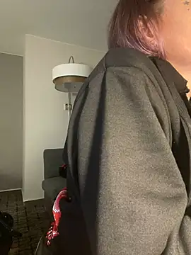 renegade vyxxen online show from 12.20.24