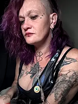 renegade vyxxen online show from 02.12.26