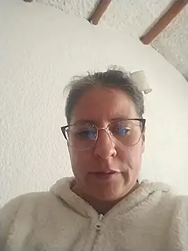 LucifernandaSw online show from 01.27.25