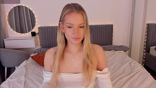 Snapshot of CassieRayss chatting on 01.12.26 CassieRayss online show from 01.12.26