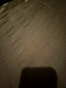 Snapshot of Yeye25199 chatting on 01.04.25 Yeye25199 online show from 01.04.25