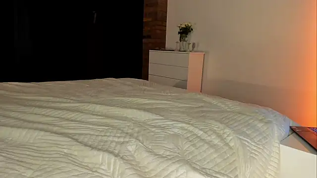 Rachel Rey online show from 04.08.26