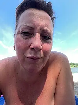 xsexycurvymilf online show from 06.20.26