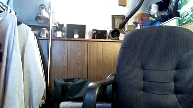 Snapshot of handsomeguy0729 chatting on 01.13.25 handsomeguy0729 online show from 01.13.25