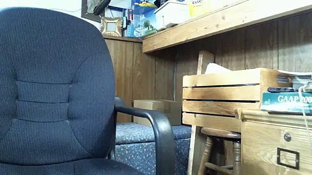Snapshot of handsomeguy0729 chatting on 07.28.26 handsomeguy0729 online show from 07.28.26