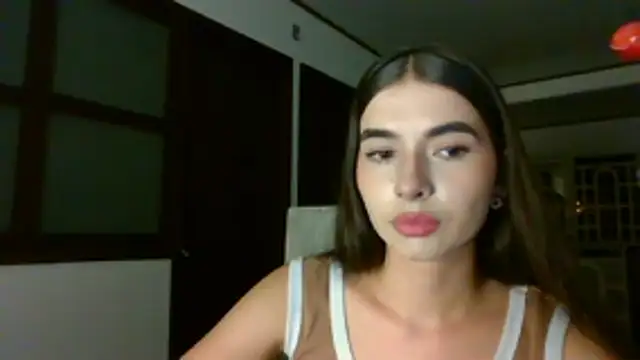 Coralinee 01 online show from 01.08.26