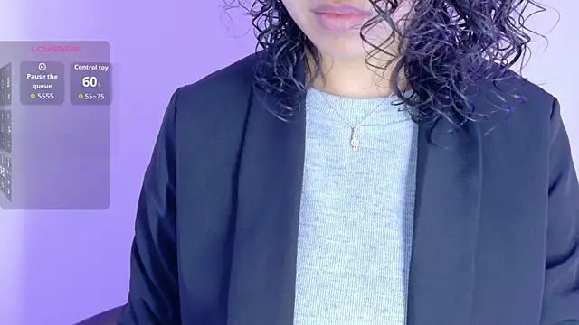 Snapshot of Amareto_ chatting on 09.30.25 Amareto  online show from 09.30.25