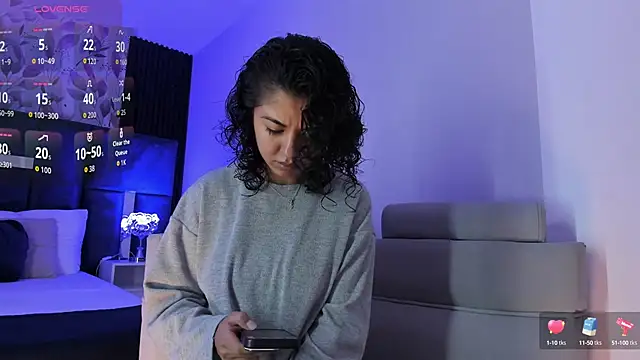 Snapshot of Amareto_ chatting on 10.06.25 Amareto  online show from 10.06.25