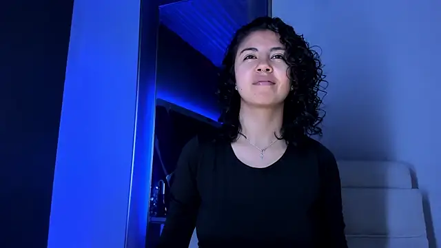 Snapshot of Amareto_ chatting on 10.19.25 Amareto  online show from 10.19.25