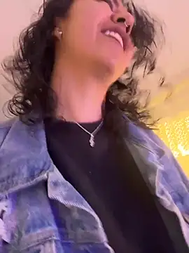 Amareto  online show from 11.21.25