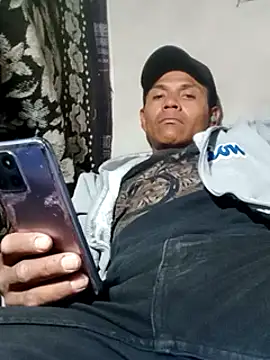 Moreno1813 online show from 03.16.25