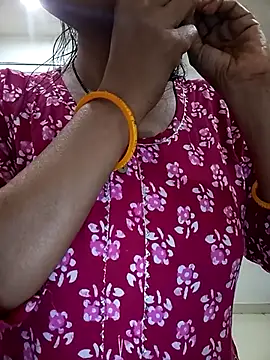 Hot-Shivani online show from 03.01.25