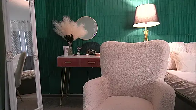 HaileyMoonn online show from 02.15.26