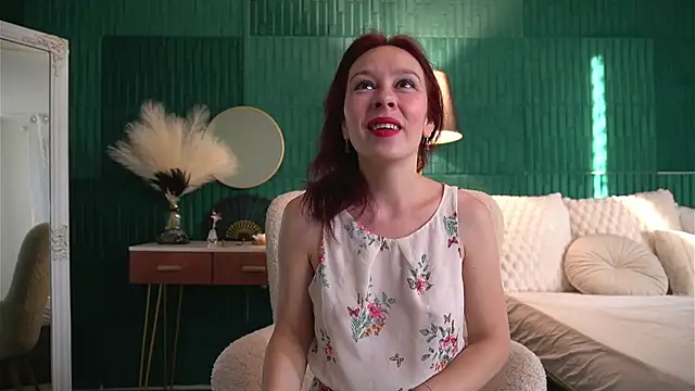 HaileyMoonn online show from 06.20.26