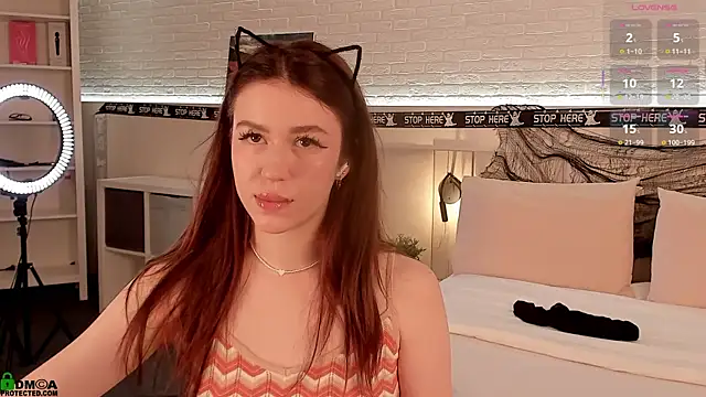 Snapshot of BelovedRuby chatting on 10.24.25 BelovedRuby online show from 10.24.25