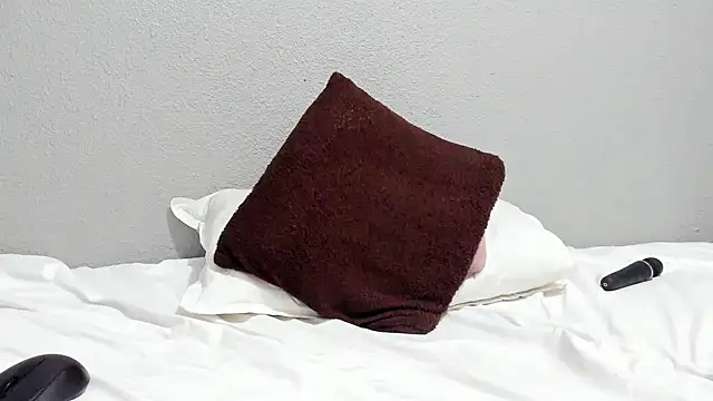 cutelipsxo online show from 02.10.25