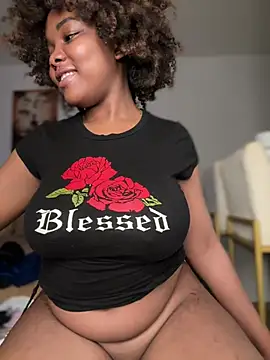 Snapshot of SSEXYBUBBLEBUTT101 chatting on 01.13.25 SSEXYBUBBLEBUTT101 online show from 01.13.25