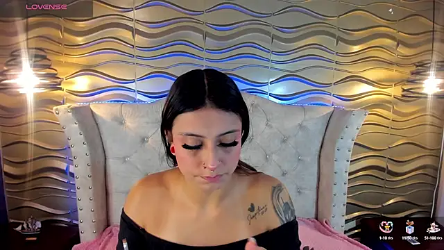 Snapshot of Andreita_Jones chatting on 02.01.25 Andreita Jones online show from 02.01.25