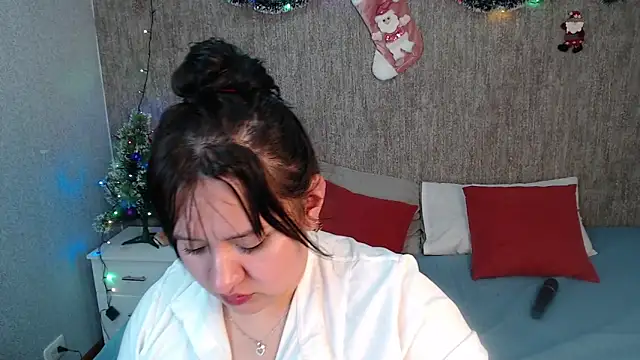 dannarossy  online show from 12.24.24