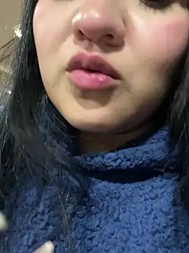 dannarossy  online show from 01.17.25
