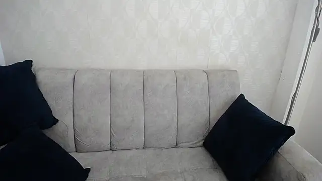 dannarossy  online show from 01.29.25