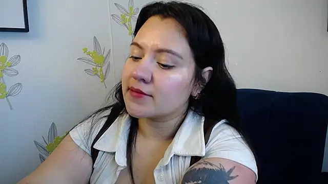 dannarossy  online show from 02.20.25