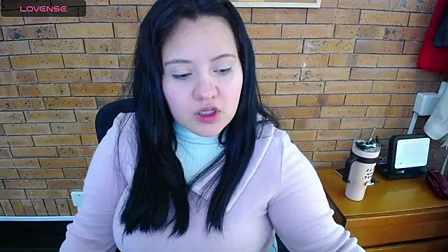 dannarossy  online show from 02.26.25