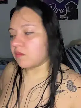 dannarossy  online show from 10.17.25