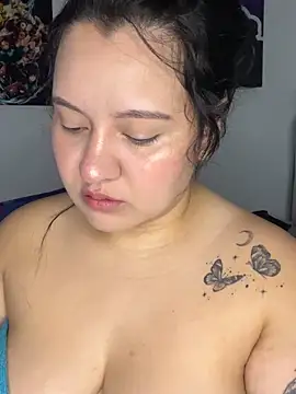 dannarossy  online show from 10.31.25