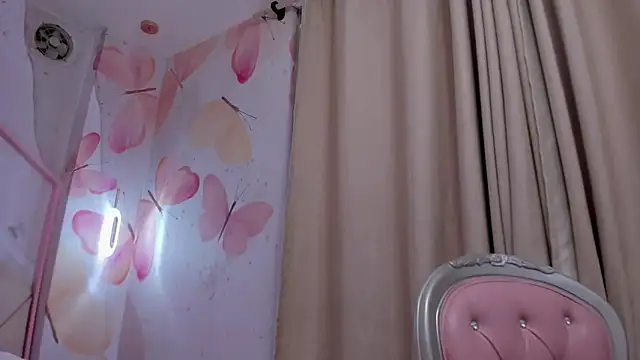 Arianna bigboobs  online show from 02.10.25