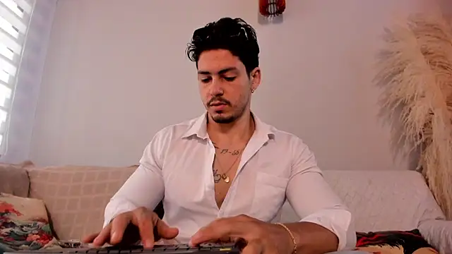 neo dimou  online show from 09.18.25