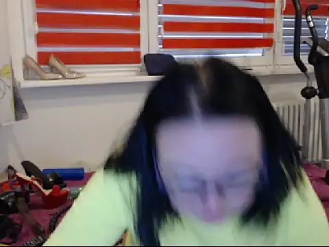 Snapshot of Alexie33 chatting on 01.23.25 Alexie33 online show from 01.23.25