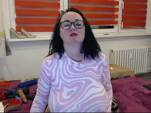 Snapshot of Alexie33 chatting on 01.31.25 Alexie33 online show from 01.31.25