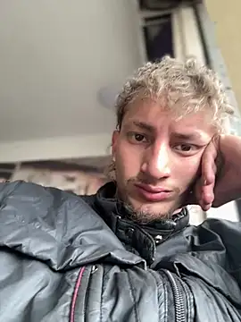 Snapshot of Scott_sex7 chatting on 02.19.26 Scott sex7 online show from 02.19.26