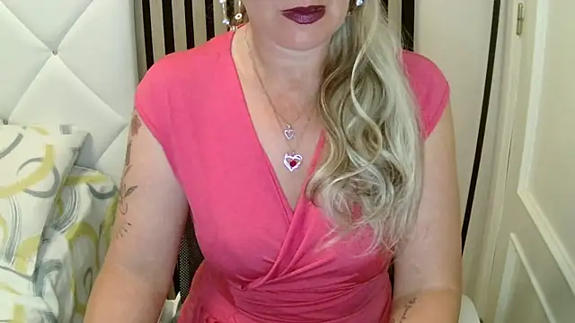 xxNoeliaxx online show from 03.05.26